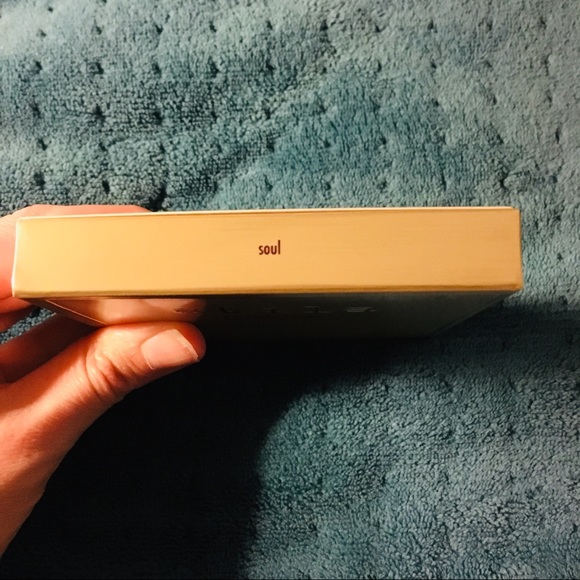 SALE🔥NIB Stila Eyes Are The Window Eyeshadow SOUL - Picture 3 of 4